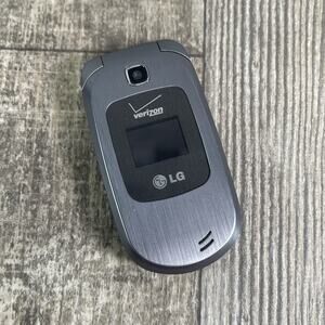 LG Revere LG-VN150 Verizon Wireless 108MB Black-Silver Flip Cell Phone